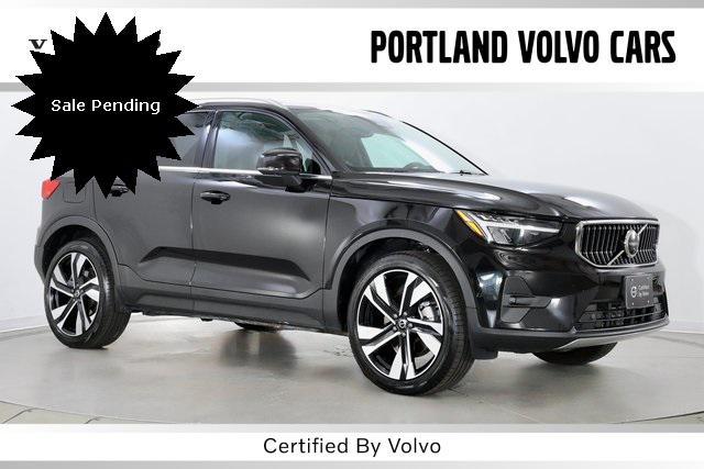 used 2025 Volvo XC40 car, priced at $34,690