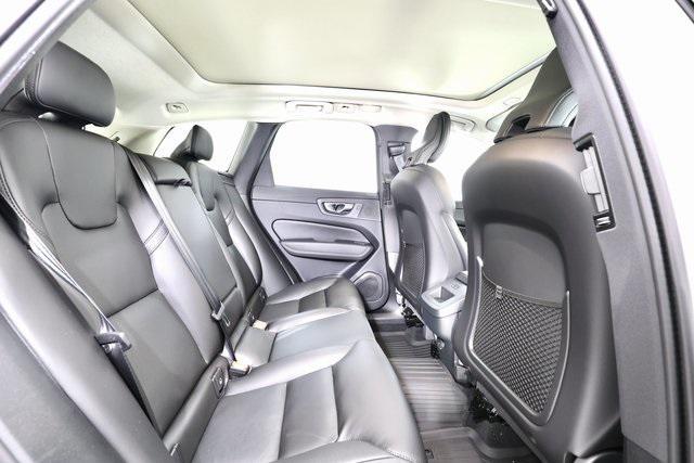 new 2025 Volvo XC60 car, priced at $50,055
