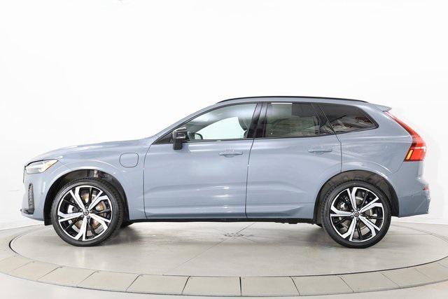 used 2022 Volvo XC60 Recharge Plug-In Hybrid car, priced at $44,990