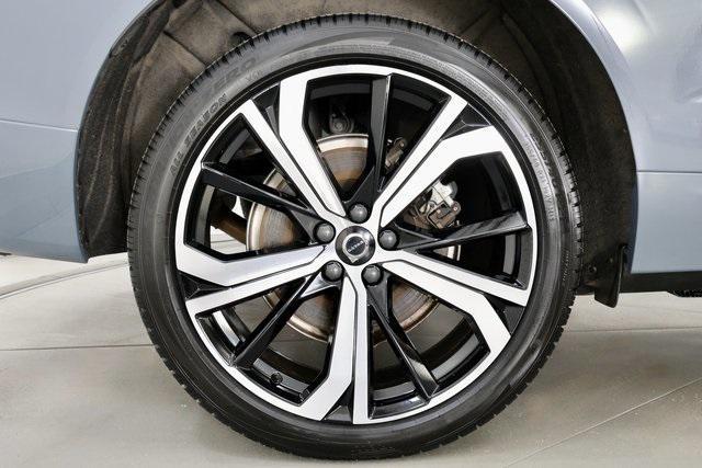 used 2022 Volvo XC60 Recharge Plug-In Hybrid car, priced at $44,990