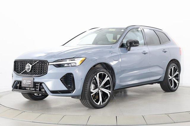 used 2022 Volvo XC60 Recharge Plug-In Hybrid car, priced at $44,990