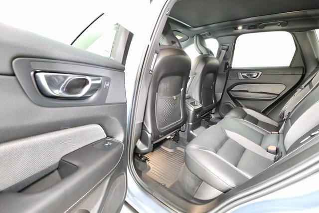 used 2022 Volvo XC60 Recharge Plug-In Hybrid car, priced at $44,990