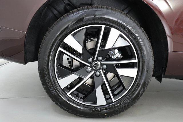 new 2026 Volvo XC60 car, priced at $55,360