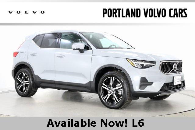 new 2025 Volvo XC40 car, priced at $39,673