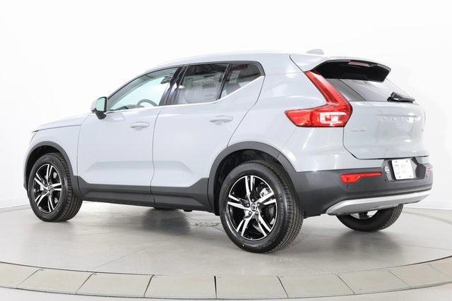new 2025 Volvo XC40 car, priced at $43,235