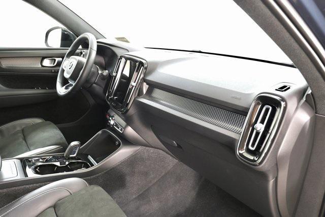 used 2022 Volvo XC40 car, priced at $30,990