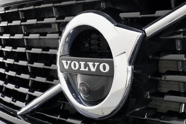 used 2022 Volvo XC40 car, priced at $30,990