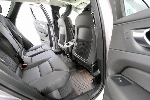 new 2026 Volvo XC60 car, priced at $54,985