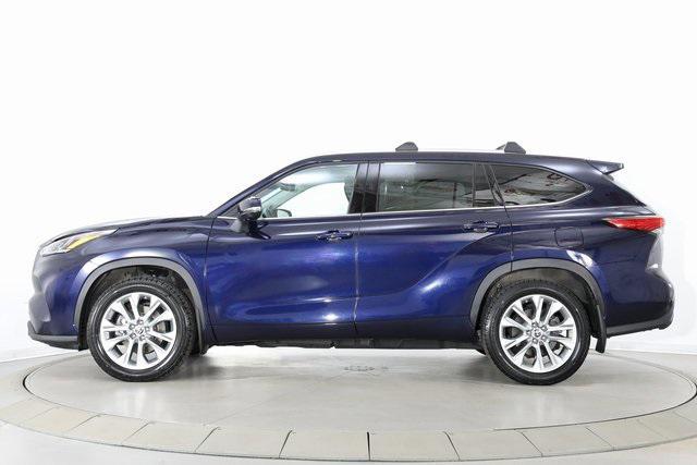 used 2023 Toyota Highlander car, priced at $38,490