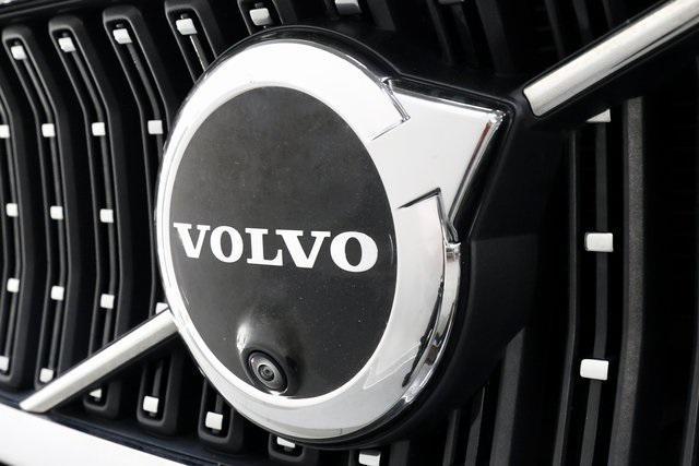 used 2024 Volvo V60 Cross Country car, priced at $45,990