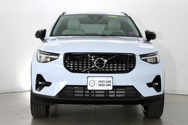 new 2024 Volvo XC40 car, priced at $50,940