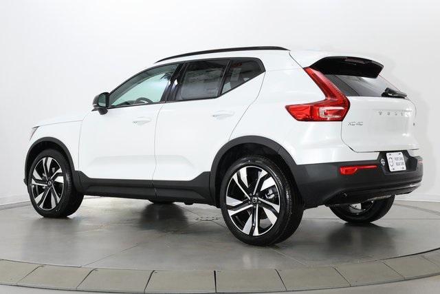 new 2025 Volvo XC40 car, priced at $48,790