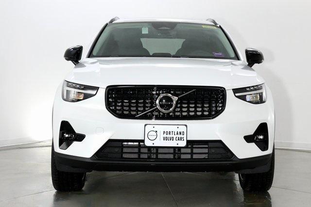 new 2025 Volvo XC40 car, priced at $48,790