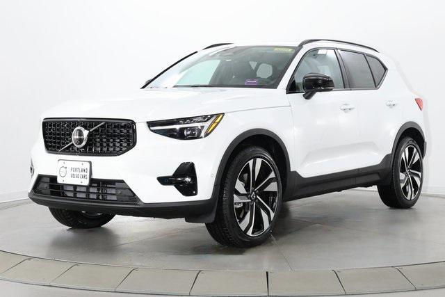 new 2025 Volvo XC40 car, priced at $48,790