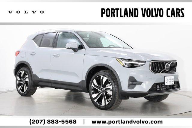 new 2025 Volvo XC40 car, priced at $49,040