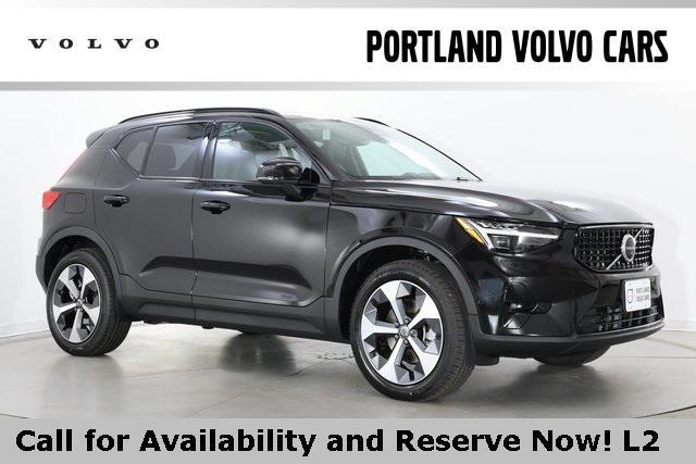 new 2025 Volvo XC40 car, priced at $40,315