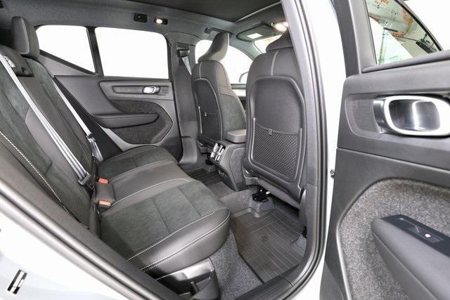 new 2026 Volvo XC40 car, priced at $52,625