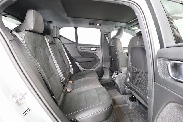 new 2026 Volvo XC40 car, priced at $52,625