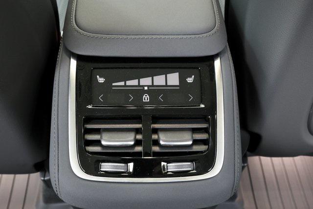 new 2026 Volvo XC90 car, priced at $69,700