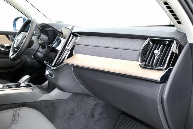 new 2026 Volvo XC90 car, priced at $69,700