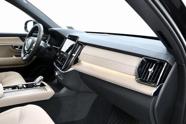 new 2025 Volvo XC90 car, priced at $68,155