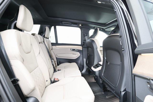 new 2025 Volvo XC90 car, priced at $68,155