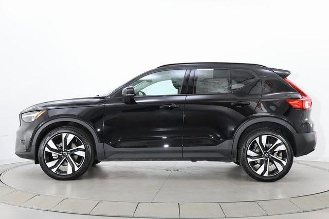 used 2025 Volvo XC40 car, priced at $34,990