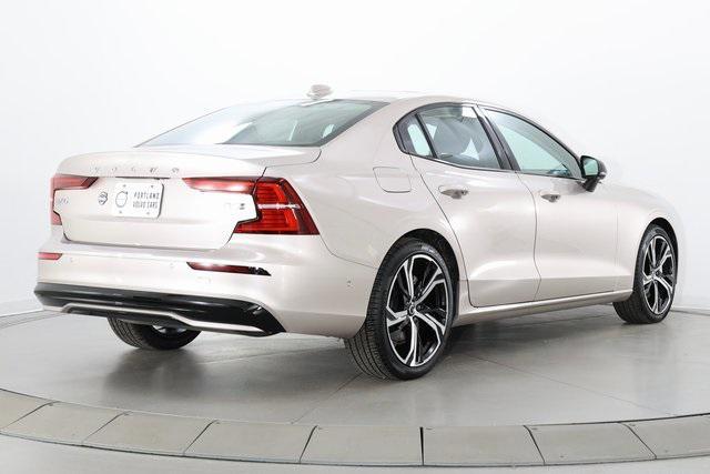 new 2025 Volvo S60 car, priced at $45,915