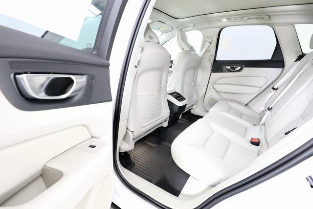 new 2026 Volvo XC60 car, priced at $60,935