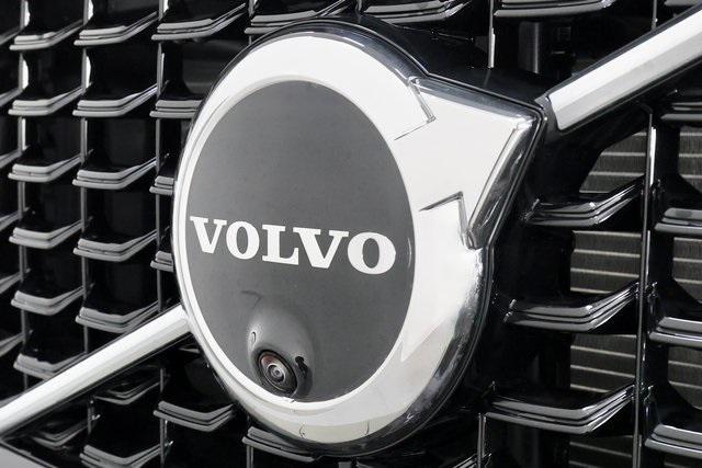 new 2025 Volvo XC60 Plug-In Hybrid car, priced at $64,260