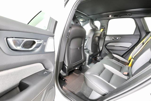 used 2024 Volvo XC60 Recharge Plug-In Hybrid car, priced at $59,990