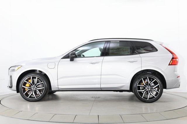used 2024 Volvo XC60 Recharge Plug-In Hybrid car, priced at $59,990