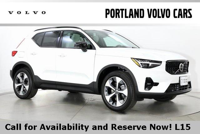 new 2025 Volvo XC40 car, priced at $41,315