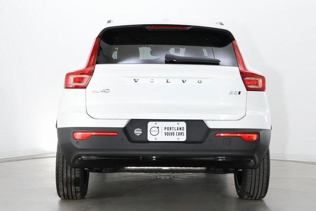 new 2025 Volvo XC40 car, priced at $46,815