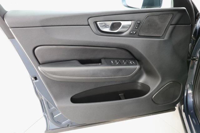 used 2022 Volvo XC60 car, priced at $35,990