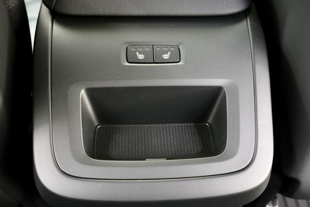 new 2025 Volvo XC60 car, priced at $55,360