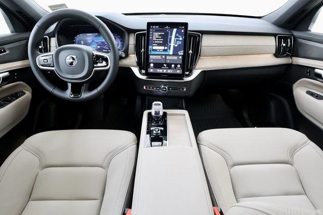 new 2025 Volvo XC90 car, priced at $65,405