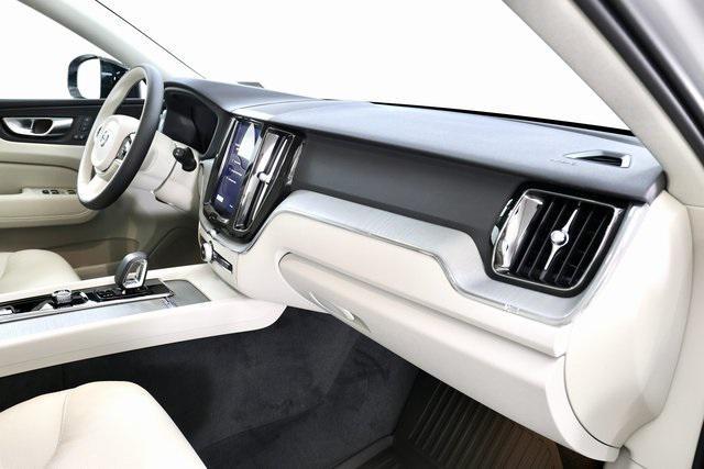 new 2025 Volvo XC60 car, priced at $54,515