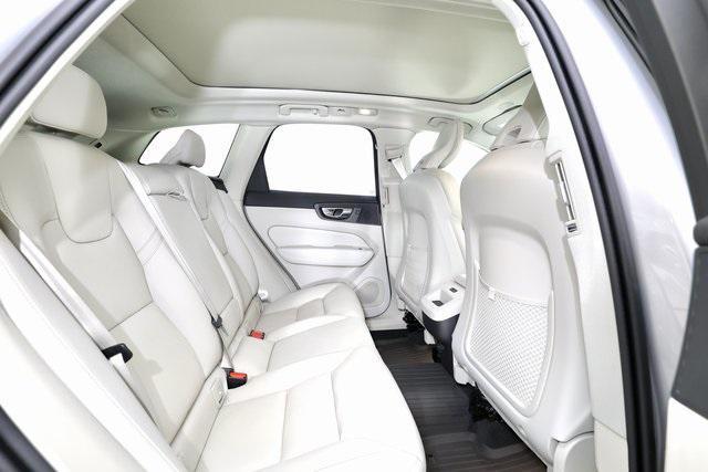 new 2025 Volvo XC60 car, priced at $54,515