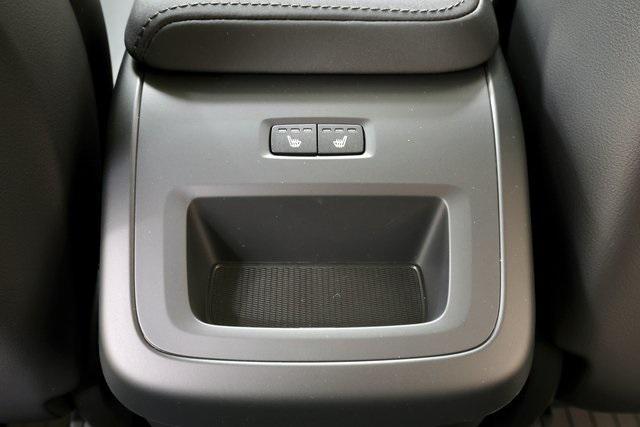 new 2026 Volvo XC60 car, priced at $57,985
