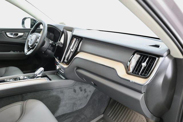 new 2026 Volvo XC60 car, priced at $57,985