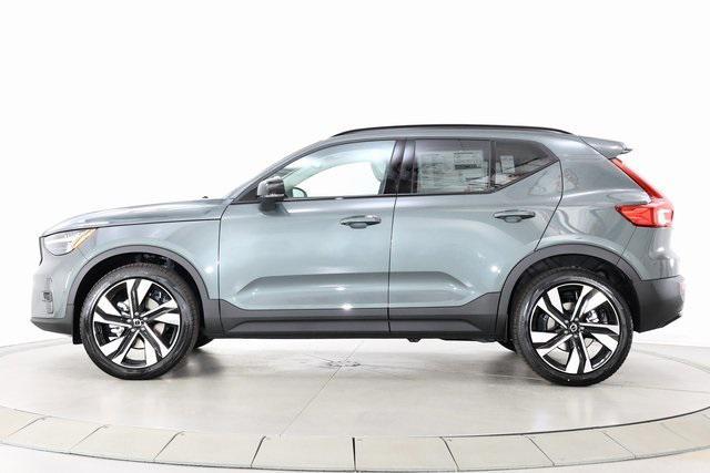 new 2026 Volvo XC40 car, priced at $49,975