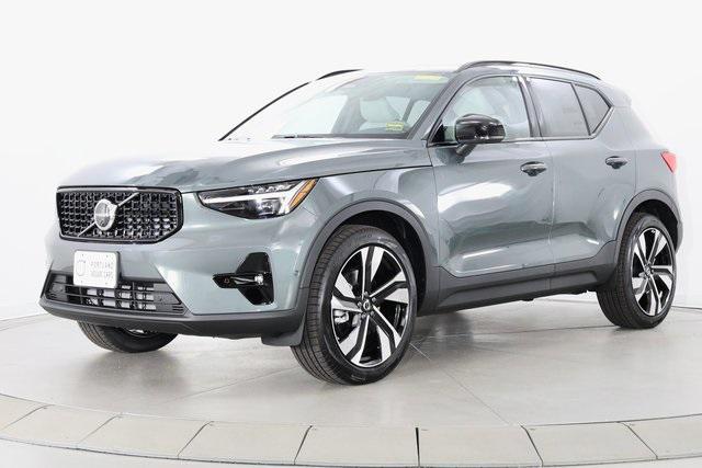 new 2026 Volvo XC40 car, priced at $49,975