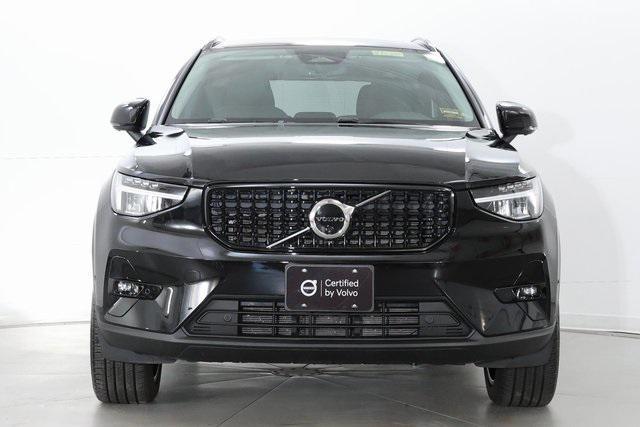 used 2025 Volvo XC40 car, priced at $34,990