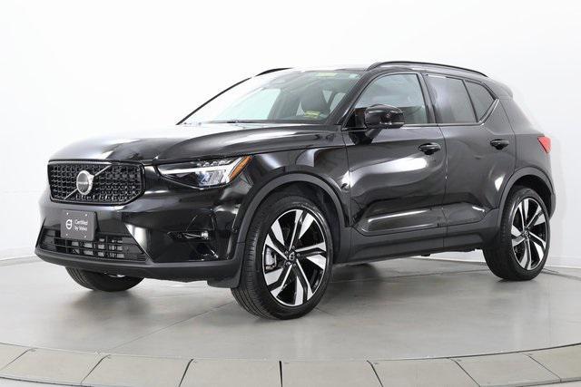 used 2025 Volvo XC40 car, priced at $34,990