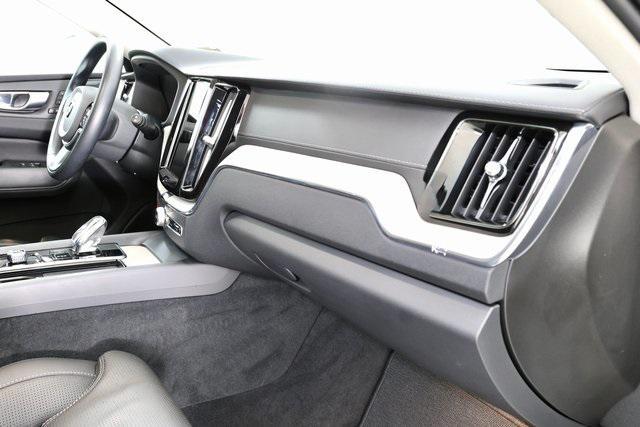 used 2022 Volvo XC60 car, priced at $38,990