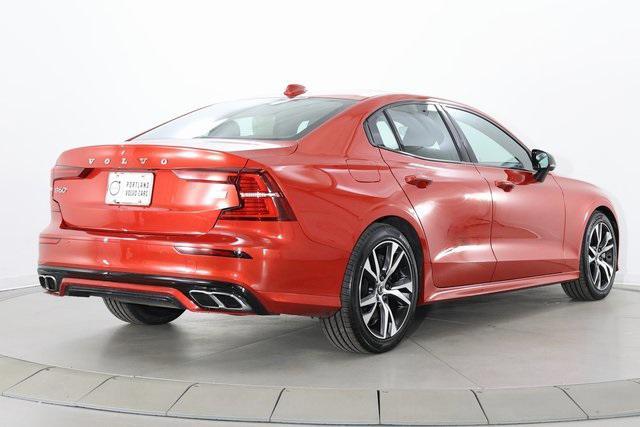 used 2022 Volvo S60 Recharge Plug-In Hybrid car, priced at $34,990