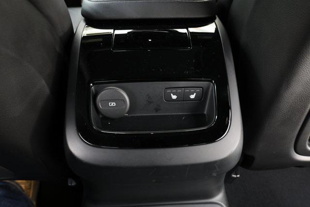 used 2022 Volvo S60 Recharge Plug-In Hybrid car, priced at $34,990