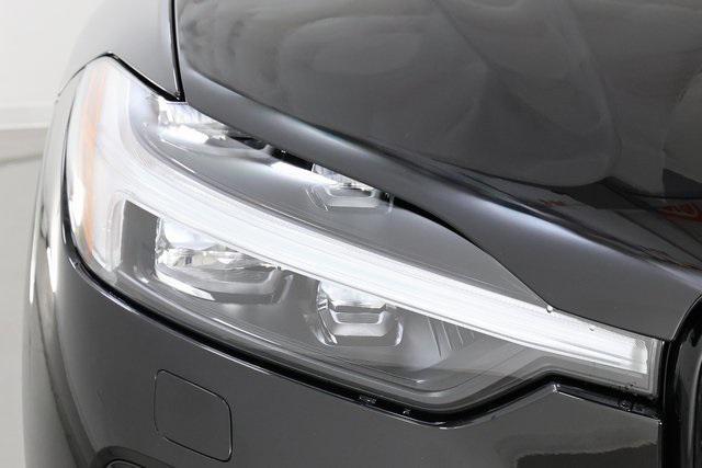 new 2026 Volvo XC60 car, priced at $54,985