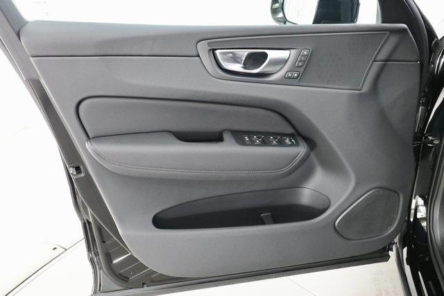new 2026 Volvo XC60 car, priced at $54,985